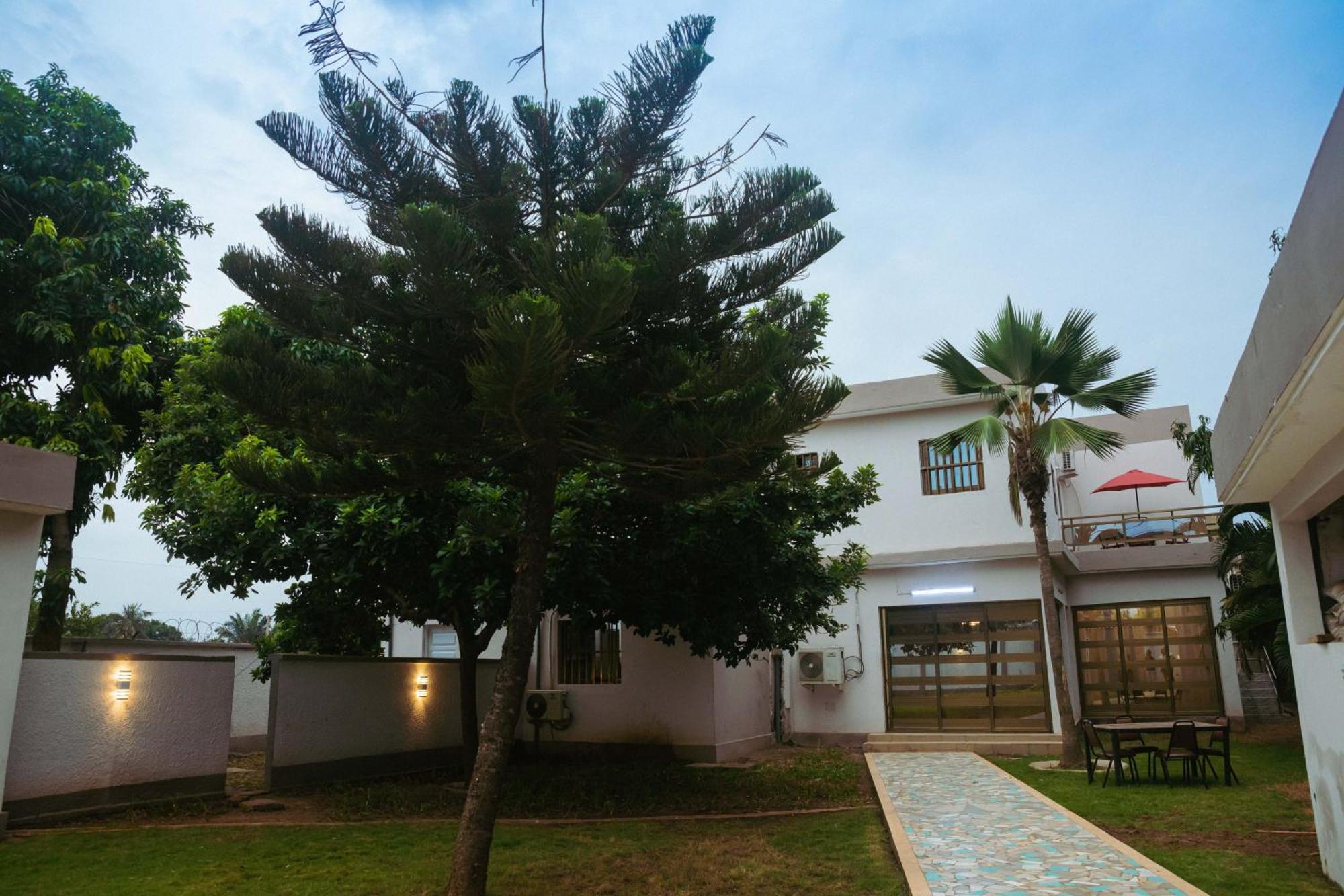 Studio Residence Condominium Lomé Esterno foto